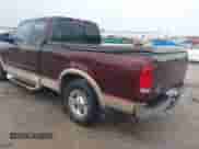 2000 Ford F-150 XL z VIN 1FTRX17W1YKB10509, wystawiony jako IAAI lot #43368085 z przebiegiem 66 371 mil mil oraz . Historia ofert i sprzedaży dostępna na DreamBid. Obrazek 3.