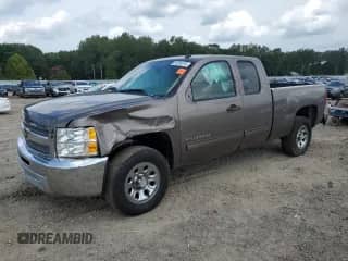 2012 Chevrolet Silverado 1500 LS z VIN 1GCRCREA5CZ251228, wystawiony jako Copart lot #64784515 z przebiegiem 236 651 mil mil oraz Szkoda całkowita • Salvage title. Historia ofert i sprzedaży dostępna na DreamBid. Obrazek 1.