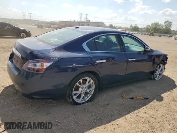 2014 Nissan Maxima SV with VIN 1N4AA5APXEC491540, listed as a Copart auction lot 67419395 with 61,242 mi miles and Salvage title. Bid and sale history available at DreamBid. Image 3.