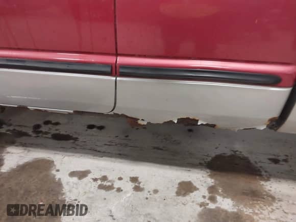 1998 Dodge 1500 с VIN 3B7HF12Z5WM236328, выставлен на аукционе IAAI как лот 42307896 с пробегом 134 476 миль миль и . История ставок и продаж доступна на DreamBid. Изображение 12.