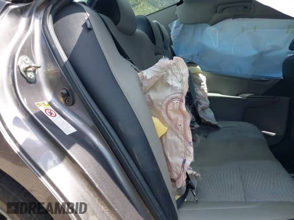 2015 Toyota Camry LE с VIN 4T1BD1FK2FU146974, выставлен на аукционе IAAI как лот 43063703 с пробегом 138 984 миль миль и . История ставок и продаж доступна на DreamBid. Изображение 8.