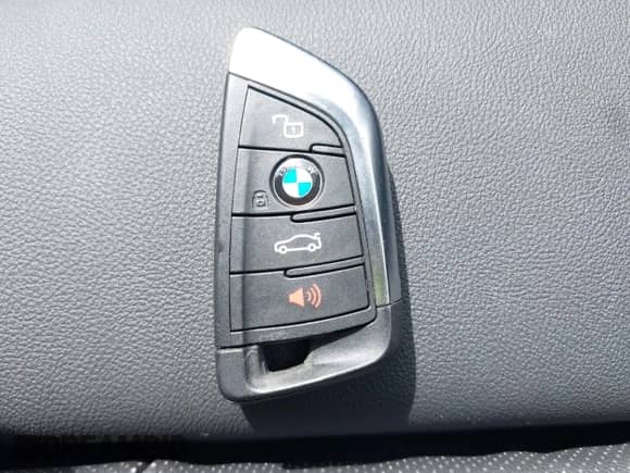 2023 BMW i4 eDrive35 с VIN WBY43AW08PFP96671, выставлен на аукционе IAAI как лот 42290283 с пробегом 5 978 миль миль и . История ставок и продаж доступна на DreamBid. Изображение 11.