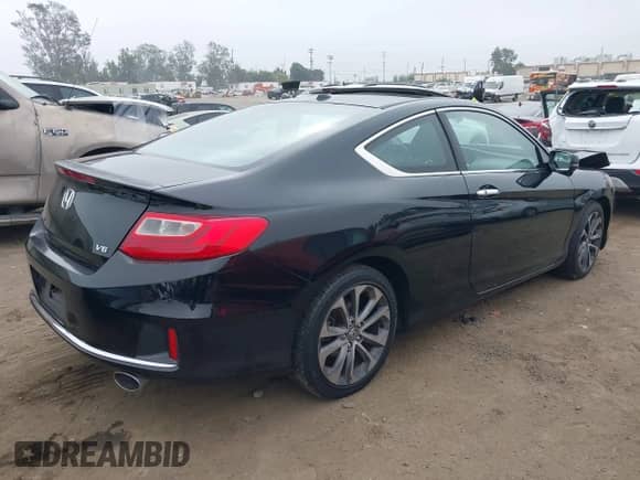 2015 Honda Accord EX-L z VIN 1HGCT2B87FA003887, wystawiony jako IAAI lot #43408090 z przebiegiem 200 374 mil mil oraz . Historia ofert i sprzedaży dostępna na DreamBid. Obrazek 4.