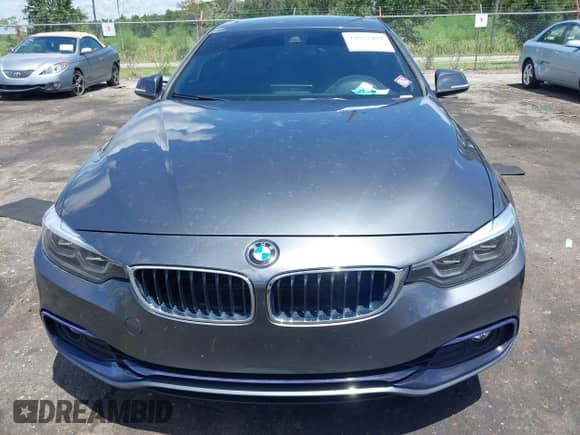 2019 BMW 4 Series 430i xDrive z VIN WBA4J3C55KBL08020, wystawiony jako IAAI lot #42857489 z przebiegiem 66 967 mil mil oraz . Historia ofert i sprzedaży dostępna na DreamBid. Obrazek 6.