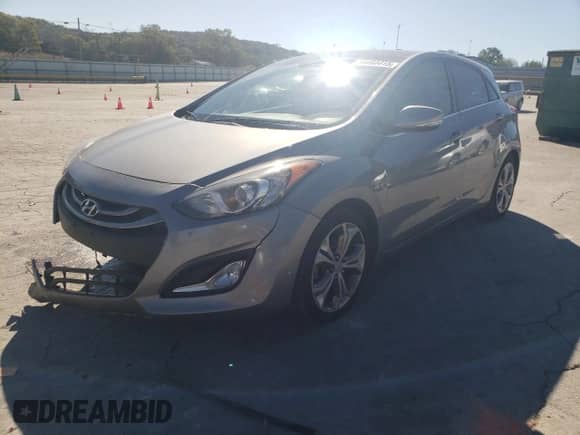 2013 Hyundai Elantra z VIN KMHD35LE6DU036959, wystawiony jako Copart lot #86460415 z przebiegiem 103 382 mil mil oraz Szkoda całkowita • Salvage title. Historia ofert i sprzedaży dostępna na DreamBid. Obrazek 1.