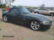 2007 BMW Z4 3.0i с VIN 4USBU33517LW60783, выставлен на аукционе Copart как лот 54129225 с пробегом 224 575 миль миль и Списание • Salvage title. История ставок и продаж доступна на DreamBid. Изображение 4.