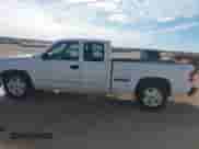 2003 Chevrolet Silverado 1500 LS с VIN 1GCEC19V13Z218093, выставлен на аукционе IAAI как лот 41016260 с пробегом 237 633 миль миль и . История ставок и продаж доступна на DreamBid. Изображение 14.