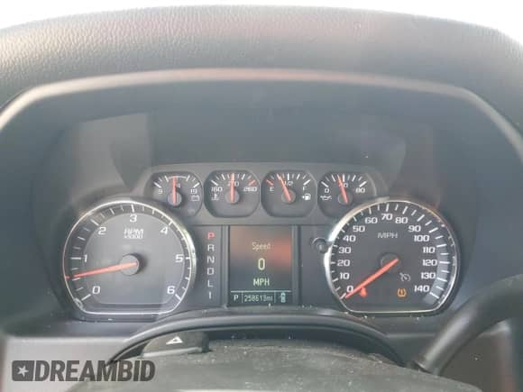 2017 Chevrolet Silverado 2500HD Work Truck z VIN 1GC2CUEGXHZ312072, wystawiony jako Copart lot #61102065 z przebiegiem 258 613 mil mil oraz Czysty tytuł • Clean title. Historia ofert i sprzedaży dostępna na DreamBid. Obrazek 9.