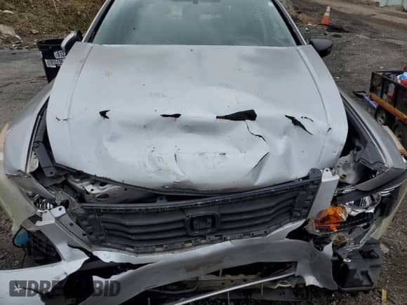 2010 Honda Accord LX-P with VIN 1HGCP2F4XAA100585, listed as a Copart auction lot 86300935 with 153,798 mi miles and Salvage title. Bid and sale history available at DreamBid. Image 11.