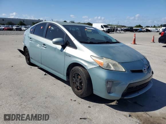 2014 Toyota Prius Four с VIN JTDKN3DU5E1796450, выставлен на аукционе Copart как лот 85569775 с пробегом 167 471 миль миль и На запчасти • Non repairable. История ставок и продаж доступна на DreamBid. Изображение 4.