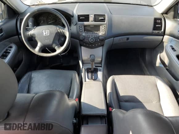 2007 Honda Accord EX-L with VIN 1HGCM66587A099616, listed as a Copart auction lot 82707905 with 216,974 mi miles and Clean title. Bid and sale history available at DreamBid. Image 8.