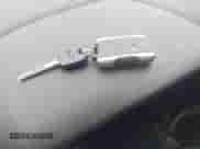 2016 Chevrolet Silverado 1500 LT z VIN 3GCPCRECXGG313494, wystawiony jako IAAI lot #43310056 z przebiegiem 162 696 mil mil oraz . Historia ofert i sprzedaży dostępna na DreamBid. Obrazek 11.