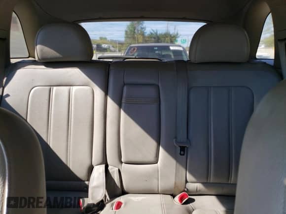 2008 Saturn VUE XE z VIN 3GSCL33P68S711967, wystawiony jako Copart lot #73149264 z przebiegiem 207 432 mil mil oraz Szkoda całkowita • Salvage title. Historia ofert i sprzedaży dostępna na DreamBid. Obrazek 10.