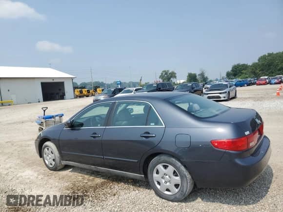 2005 Honda Accord LX с VIN 1HGCM55475A111433, выставлен на аукционе Copart как лот 67368635 с пробегом 198 408 миль миль и Списание • Salvage title. История ставок и продаж доступна на DreamBid. Изображение 2.