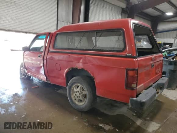 1994 Dodge Dakota z VIN 1B7FL26X8RW131012, wystawiony jako Copart lot #47027185 z przebiegiem 183 435 mil mil oraz Szkoda całkowita • Salvage title. Historia ofert i sprzedaży dostępna na DreamBid. Obrazek 2.