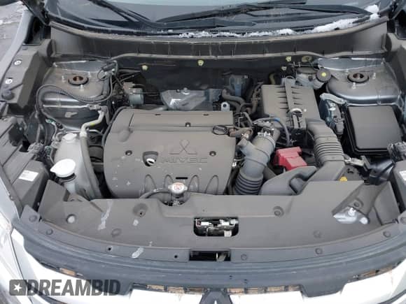 2021 Mitsubishi Outlander ES z VIN JA4APUAU9MU032592, wystawiony jako IAAI lot #41639189 z przebiegiem 44 326 mil mil oraz . Historia ofert i sprzedaży dostępna na DreamBid. Obrazek 10.