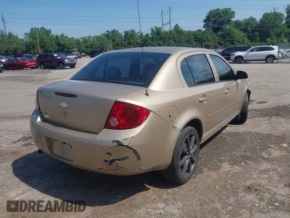 2005 Chevrolet Cobalt с VIN 1G1AK52F357667620, выставлен на аукционе IAAI как лот 42641461 с пробегом 127 816 миль миль и . История ставок и продаж доступна на DreamBid. Изображение 6.