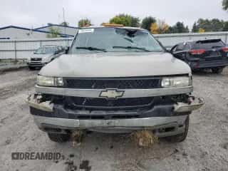 2002 Chevrolet Silverado 3500 LT с VIN 1GCJK33192F117077, выставлен на аукционе Copart как лот 73415444 с пробегом Не указан миль и На запчасти • Non repairable. История ставок и продаж доступна на DreamBid. Изображение 5.