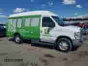 2012 Ford Econoline Cargo Commercial z VIN 1FTNS2EW6CDA08903, wystawiony jako Copart lot #70480015 z przebiegiem 93 137 mil mil oraz Czysty tytuł • Clean title. Historia ofert i sprzedaży dostępna na DreamBid. Obrazek 4.