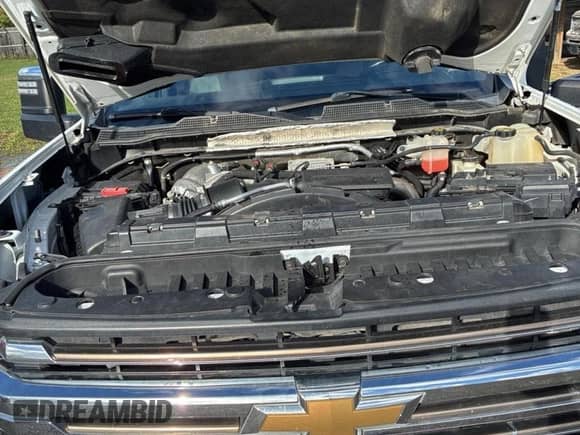 2020 Chevrolet Silverado 3500HD High Country с VIN 1GC4YVEY8LF275624, выставлен на аукционе Copart как лот 90016765 с пробегом 265 028 миль миль и Чистый • Clean title. История ставок и продаж доступна на DreamBid. Изображение 7.