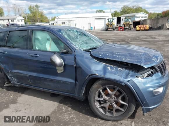 2021 Jeep Grand Cherokee Limited with VIN 1C4RJFBG3MC532011, listed as a IAAI auction lot 43379009 with 43,344 mi miles and . Bid and sale history available at DreamBid. Image 14.