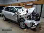 2022 Chevrolet Equinox LT z VIN 3GNAXUEV4NL127248, wystawiony jako Copart lot #70448745 z przebiegiem 17 122 mil mil oraz Nie do naprawy • Non repairable. Historia ofert i sprzedaży dostępna na DreamBid. Obrazek 4.