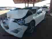 2015 Scion FR-S z VIN JF1ZNAA19F9710515, wystawiony jako IAAI lot #43088120 z przebiegiem 72 215 mil mil oraz . Historia ofert i sprzedaży dostępna na DreamBid. Obrazek 17.