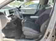 2022 Hyundai Ioniq 5 SEL z VIN KM8KN4AE7NU051700, wystawiony jako Copart lot #59464085 z przebiegiem 104 240 mil mil oraz Szkoda całkowita • Salvage title. Historia ofert i sprzedaży dostępna na DreamBid. Obrazek 7.