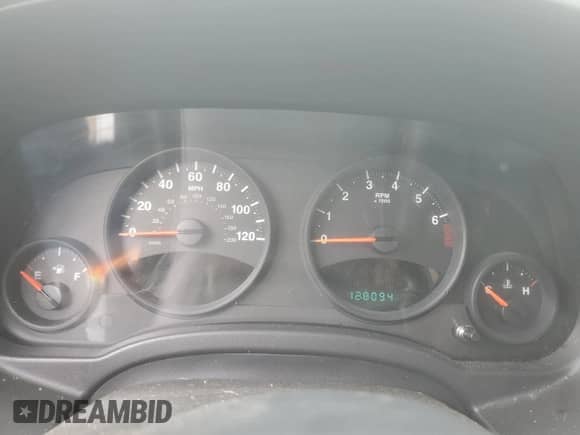 2011 Jeep Compass Latitude z VIN 1J4NT1FB8BD192270, wystawiony jako Copart lot #54953485 z przebiegiem 128 094 mil mil oraz Szkoda całkowita • Salvage title. Historia ofert i sprzedaży dostępna na DreamBid. Obrazek 9.