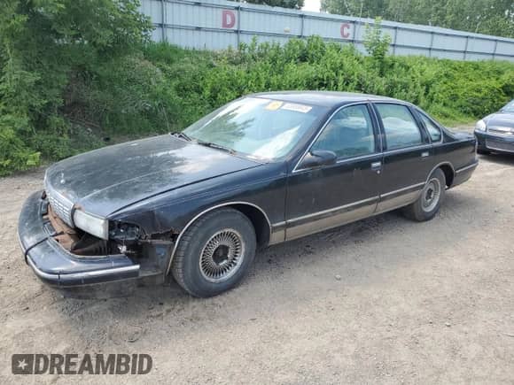 1996 Chevrolet Caprice 1SA Special Value с VIN 1G1BL52P2TR181764, выставлен на аукционе Copart как лот 63989945 с пробегом Не указан миль и Чистый • Clean title. История ставок и продаж доступна на DreamBid. Изображение 1.