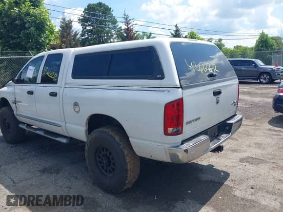 2005 Dodge 2500 SLT with VIN 3D7KS28C85G861920, listed as a IAAI auction lot 42660212 with 305,796 mi miles and . Bid and sale history available at DreamBid. Image 3.