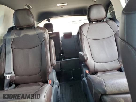 2023 Toyota Sienna Platinum с VIN 5TDESKFC0PS082459, выставлен на аукционе Copart как лот 63197385 с пробегом 39 491 миль миль и Списание • Salvage title. История ставок и продаж доступна на DreamBid. Изображение 10.