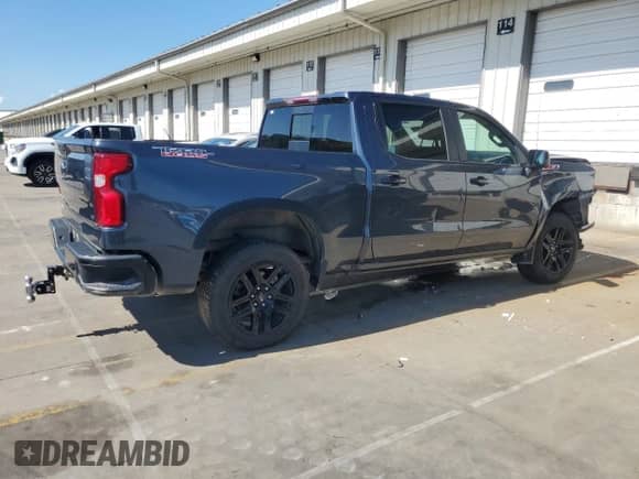2021 Chevrolet Silverado 1500 LT Trail Boss with VIN 1GCPYFED3MZ434016, listed as a Copart auction lot 84272385 with 88,990 mi miles and Salvage title. Bid and sale history available at DreamBid. Image 3.