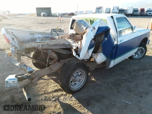 1993 Chevrolet S-10 X96 с VIN 1GCCS14R4P8110079, выставлен на аукционе IAAI как лот 41790260 с пробегом 115 861 миль миль и . История ставок и продаж доступна на DreamBid. Изображение 4.
