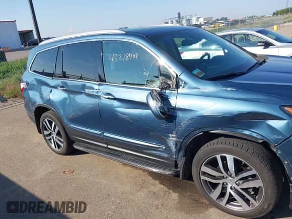 2016 Honda Pilot Elite с VIN 5FNYF6H04GB105824, выставлен на аукционе IAAI как лот 43218402 с пробегом 67 957 миль миль и . История ставок и продаж доступна на DreamBid. Изображение 6.
