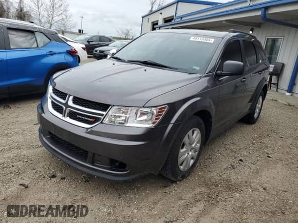 2020 Dodge Journey SE Value with VIN 3C4PDCAB0LT259731, listed as a Copart auction lot 49113304 with 39,123 mi miles and Salvage title. Bid and sale history available at DreamBid. Image 1.