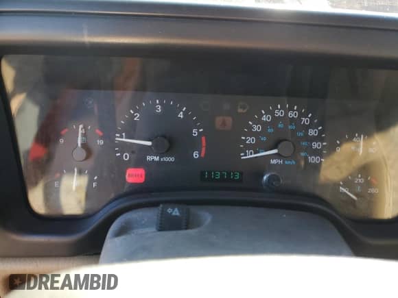 1999 Jeep Wrangler Sport z VIN 1J4FY19S8XP480961, wystawiony jako Copart lot #80781285 z przebiegiem 113 713 mil mil oraz Szkoda całkowita • Salvage title. Historia ofert i sprzedaży dostępna na DreamBid. Obrazek 9.