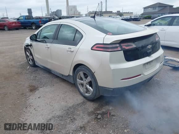 2012 Chevrolet Volt с VIN 1G1RB6E48CU103172, выставлен на аукционе IAAI как лот 43052553 с пробегом 337 652 миль миль и . История ставок и продаж доступна на DreamBid. Изображение 3.