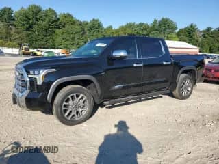 2023 Toyota Tundra 1794 Edition z VIN 5TFMA5DB9PX123045, wystawiony jako Copart lot #71551615 z przebiegiem 35 766 mil mil oraz Szkoda całkowita • Salvage title. Historia ofert i sprzedaży dostępna na DreamBid. Obrazek 1.