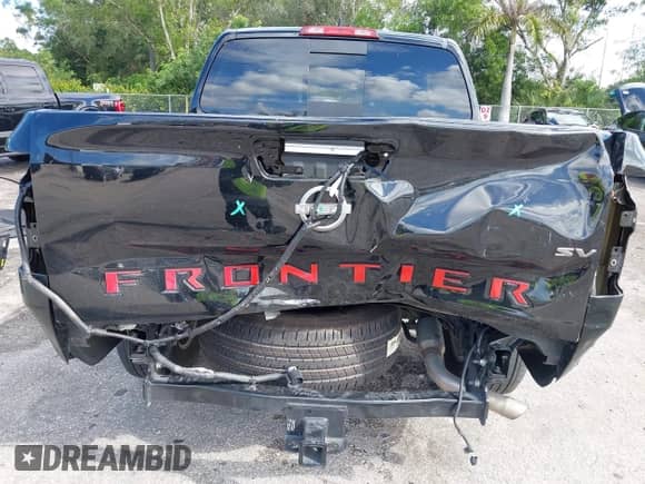 2024 Nissan Frontier Pro-X with VIN 1N6ED1EJ3RN626530, listed as a IAAI auction lot 43300487 with 21,345 mi miles and . Bid and sale history available at DreamBid. Image 6.