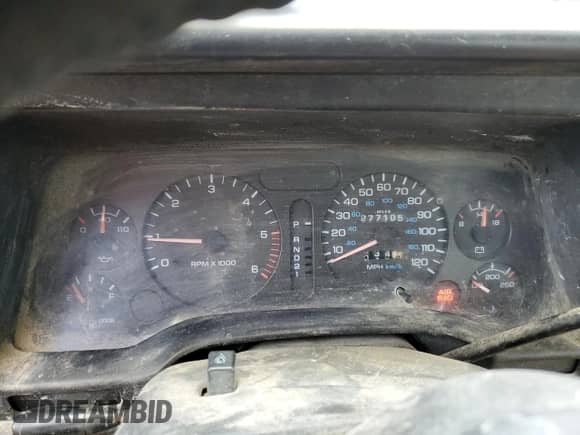 1997 Dodge 1500 with VIN 1B7HF16Y5VJ548002, listed as a Copart auction lot 49436485 with 277,105 mi miles and Salvage title. Bid and sale history available at DreamBid. Image 9.