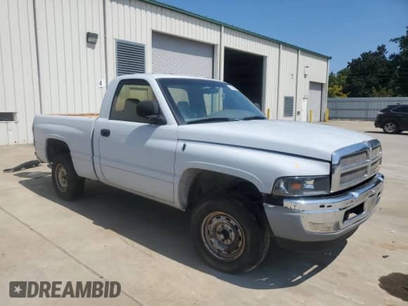 1999 Dodge 1500 с VIN 1B7HC16X1XS203353, выставлен на аукционе Copart как лот 71904605 с пробегом 191 337 миль миль и Списание • Salvage title. История ставок и продаж доступна на DreamBid. Изображение 4.