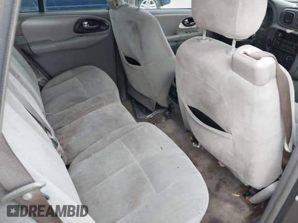 2006 Chevrolet TrailBlazer LT с VIN 1GNDS13S162301055, выставлен на аукционе IAAI как лот 43056866 с пробегом 244 542 миль миль и . История ставок и продаж доступна на DreamBid. Изображение 8.