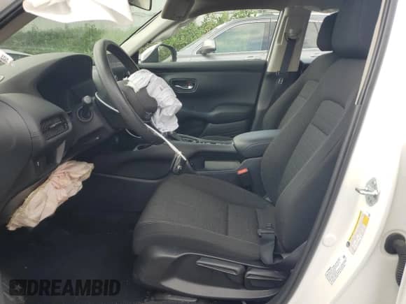 2024 Honda HR-V LX с VIN 3CZRZ2H37RM743282, выставлен на аукционе Copart как лот 68662365 с пробегом 25 770 миль миль и На запчасти • Non repairable. История ставок и продаж доступна на DreamBid. Изображение 7.