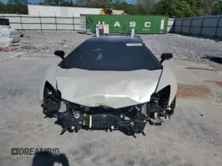 2017 Lamborghini Aventador with VIN ZHWUT3ZD0HLA06241, listed as a Copart auction lot 51730695 with 13,633 mi miles and Salvage title. Bid and sale history available at DreamBid. Image 5.