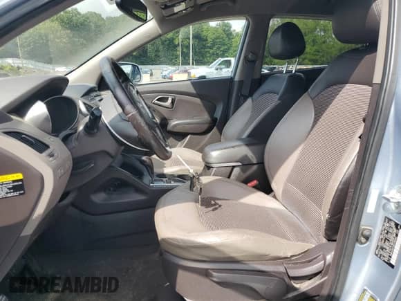 2011 Hyundai Tucson GLS с VIN KM8JU3ACXBU185040, выставлен на аукционе Copart как лот 71516365 с пробегом 170 371 миль миль и Списание • Salvage title. История ставок и продаж доступна на DreamBid. Изображение 7.