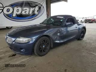 2004 BMW Z4 2.5i with VIN 4USBT33574LS51489, listed as a Copart auction lot 71637315 with 113,202 mi miles and Salvage title. Bid and sale history available at DreamBid. Image 1.