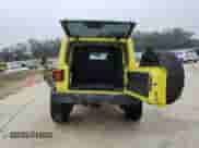 2022 Jeep Wrangler Unlimited High Tide z VIN 1C4HJXDG8NW242586, wystawiony jako Copart lot #42751785 z przebiegiem 11 476 mil mil oraz Nie do naprawy • Non repairable. Historia ofert i sprzedaży dostępna na DreamBid. Obrazek 6.