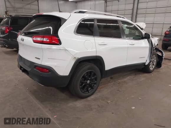 2016 Jeep Cherokee Latitude с VIN 1C4PJMCS8GW199290, выставлен на аукционе IAAI как лот 42258970 с пробегом 184 698 миль миль и . История ставок и продаж доступна на DreamBid. Изображение 4.