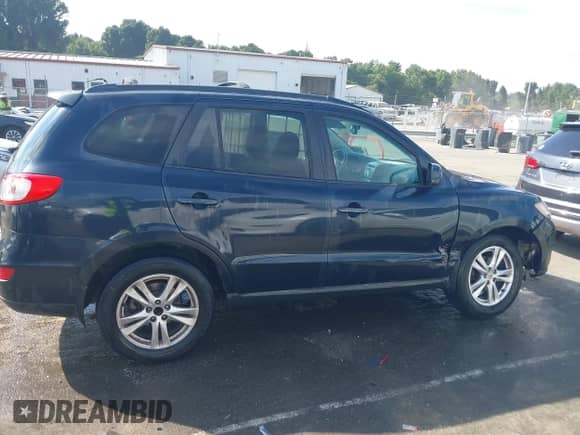 2011 Hyundai Santa Fe SE с VIN 5XYZH4AG4BG045166, выставлен на аукционе IAAI как лот 43058627 с пробегом 267 350 миль миль и . История ставок и продаж доступна на DreamBid. Изображение 13.